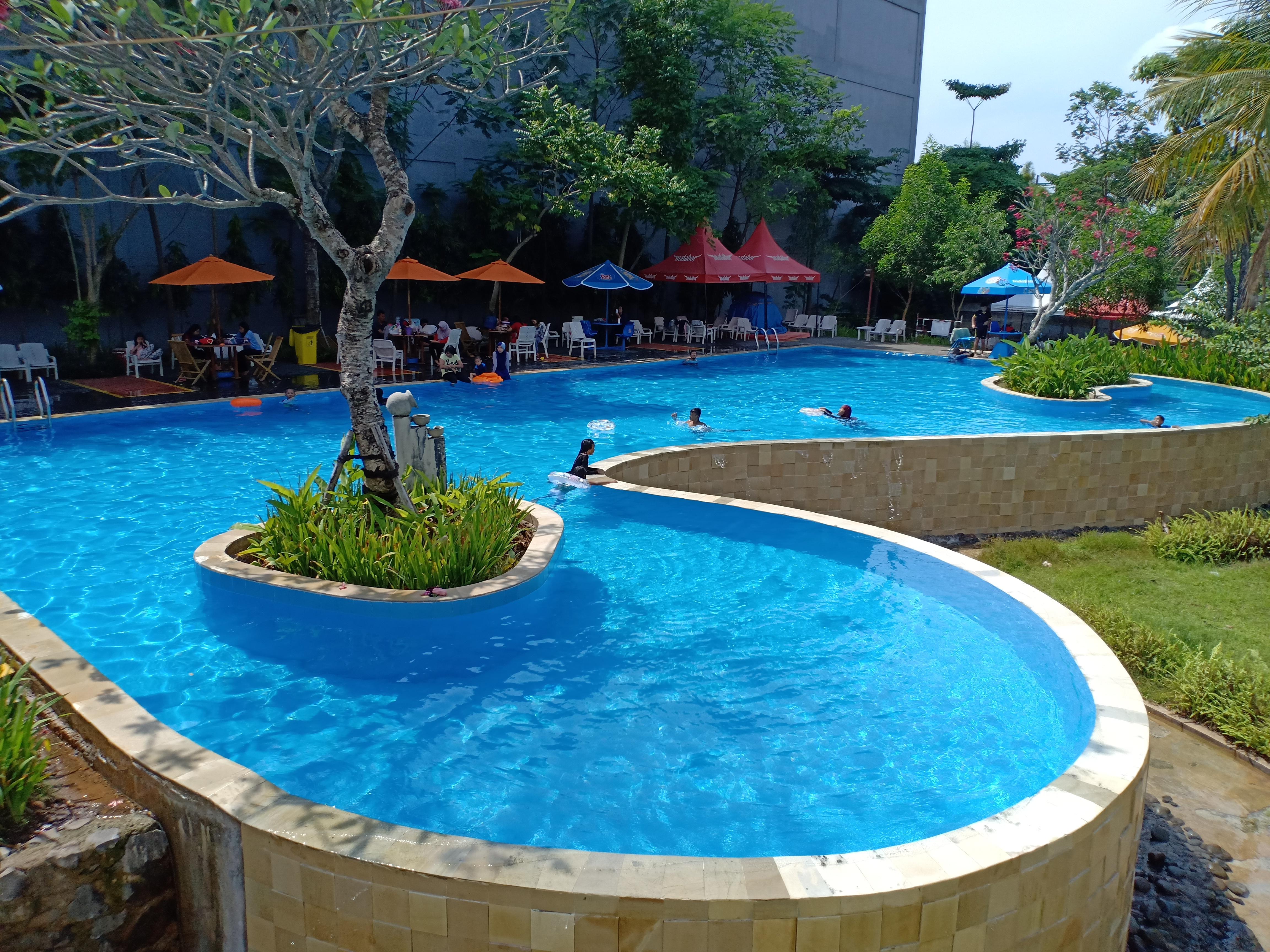 Ibis Budget Cikarang Festival Bekasi Exterior photo