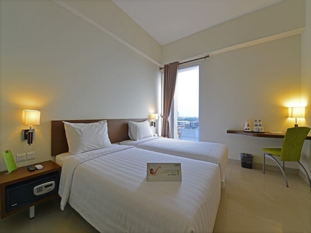 Ibis Budget Cikarang Festival Bekasi Exterior photo