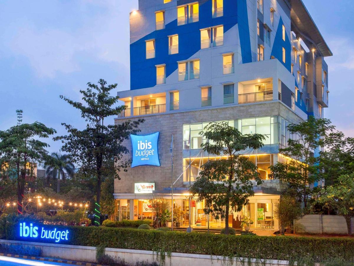 Ibis Budget Cikarang Festival Bekasi Exterior photo